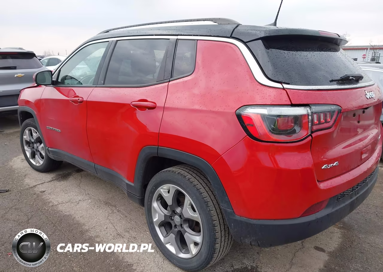 2018 Jeep Compass Limited 4X4 VIN:3C4NJDCB1JT402539 - 3