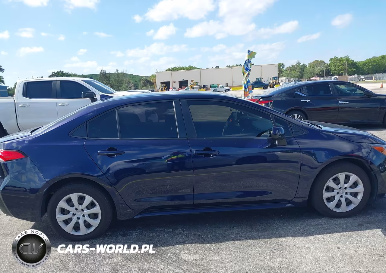 2022 Toyota Corolla Le VIN:JTDEPMAE6NJ197826 - 13