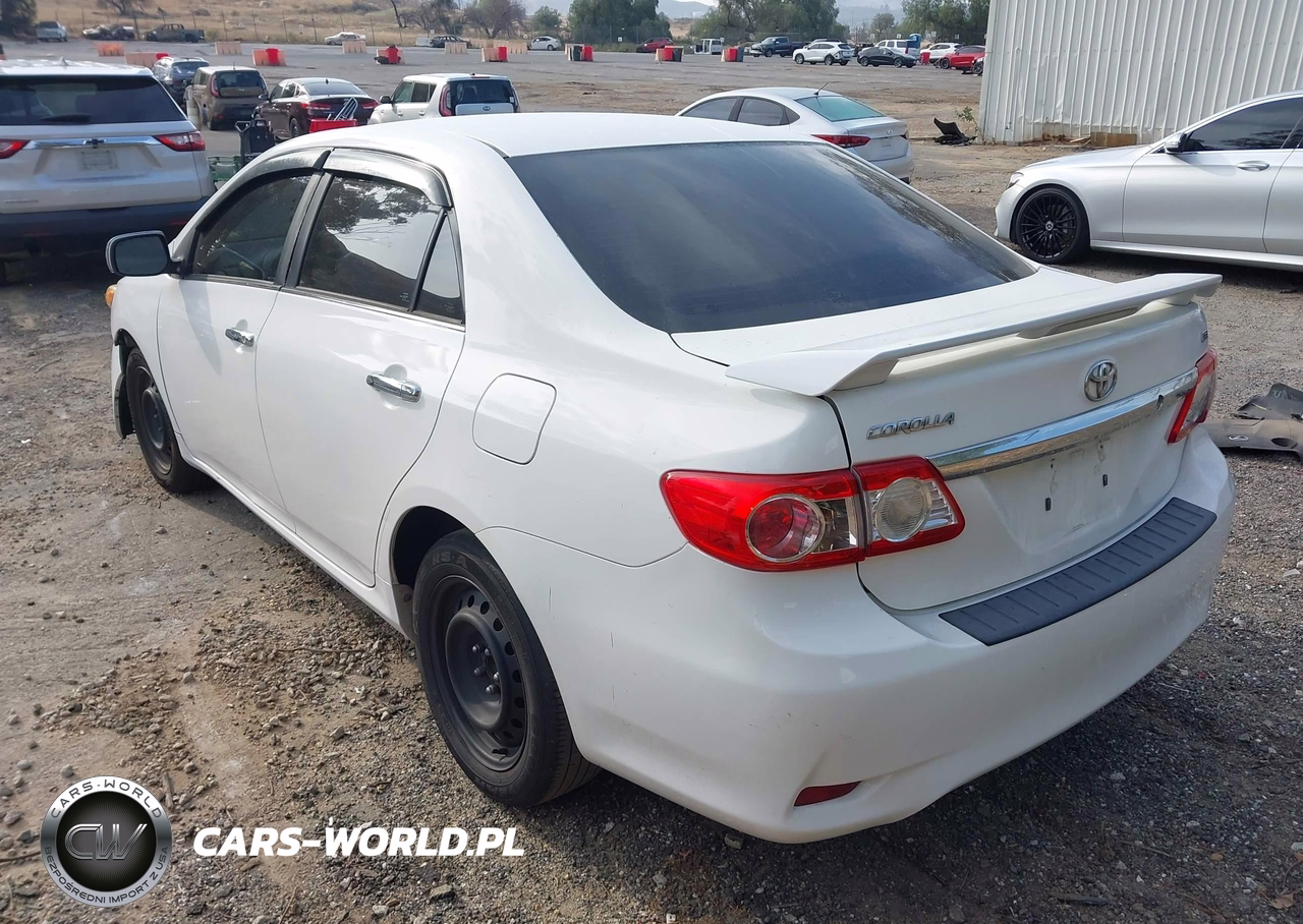 2013 Toyota Corolla Le VIN:5YFBU4EE6DP094308 - 3