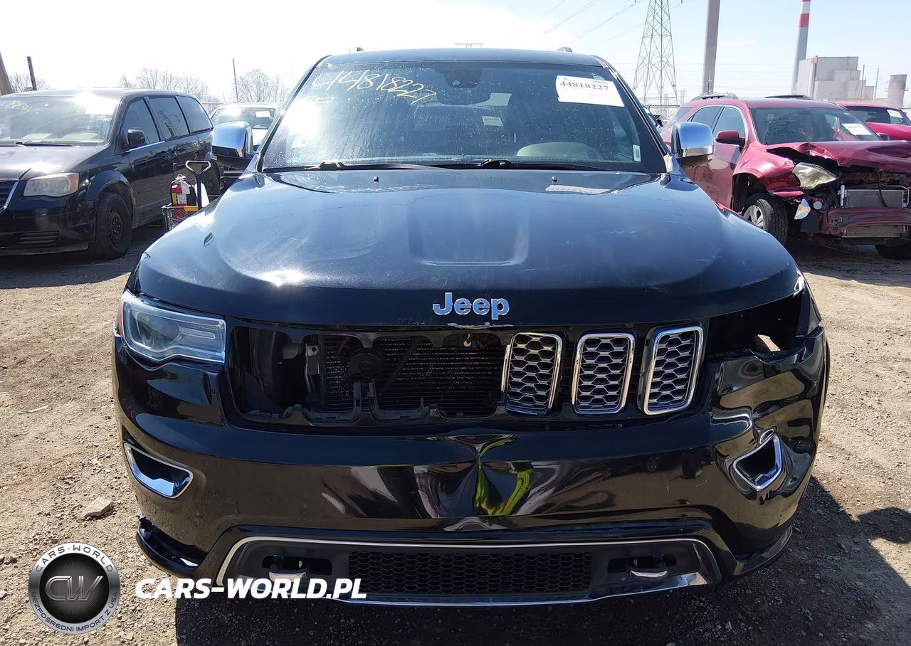 2019 Jeep Grand Cherokee Overland 4X4 VIN:1C4RJFCG2KC641684 - 13