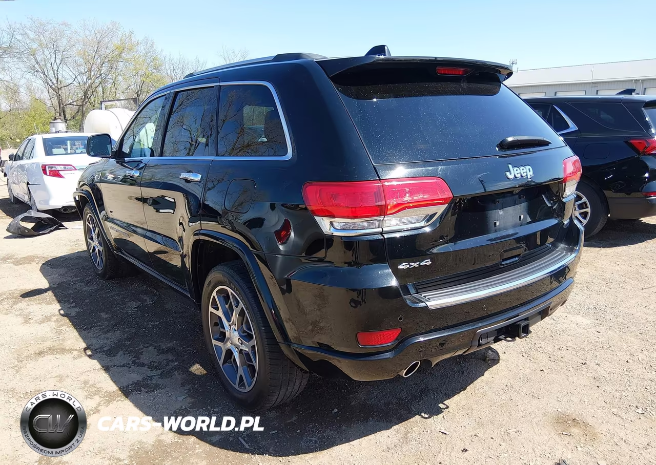 2019 Jeep Grand Cherokee Overland 4X4 VIN:1C4RJFCG2KC641684 - 3