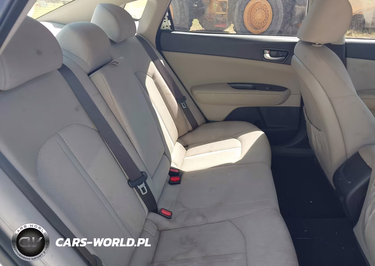 2016 Kia Optima Lx VIN:KNAGT4L31G5084651 - 8