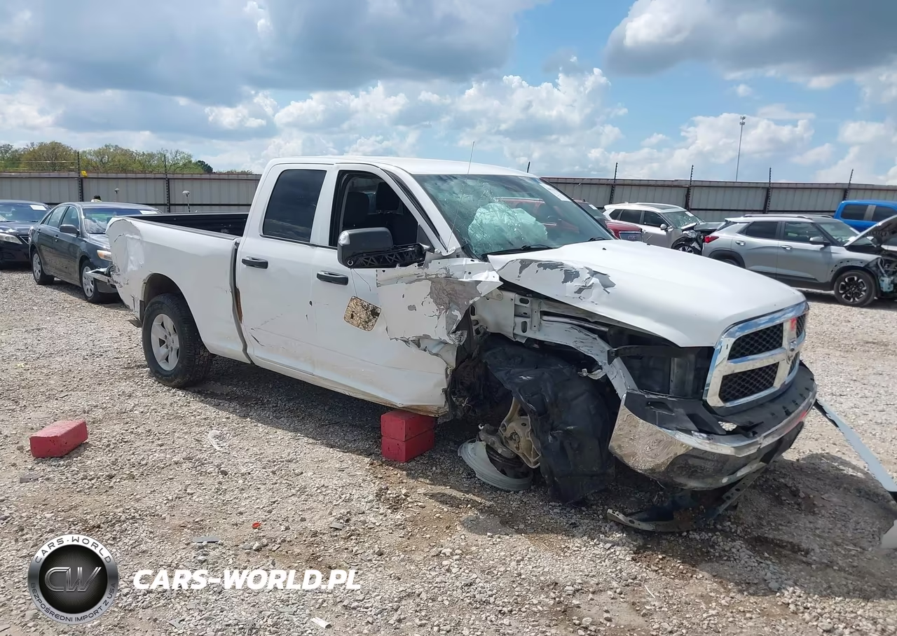 2022 Ram 1500 Classic Tradesman 4X2 6'4 Box – zdjęcie 1 z 18