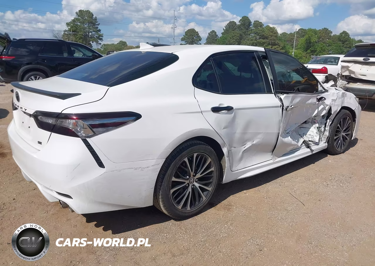 2019 Toyota Camry Se VIN:4T1B11HK0KU702733 - 4