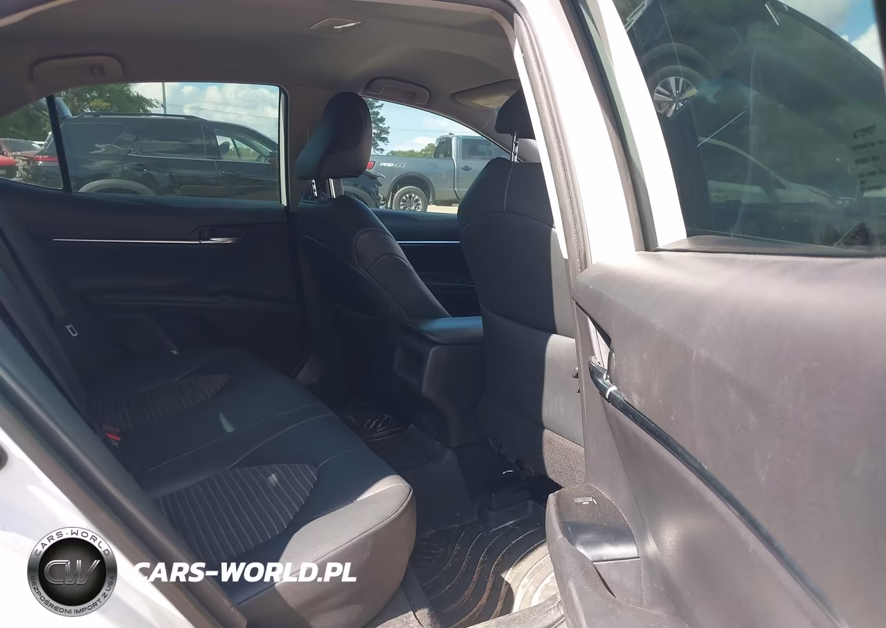 2019 Toyota Camry Se VIN:4T1B11HK0KU702733 - 8