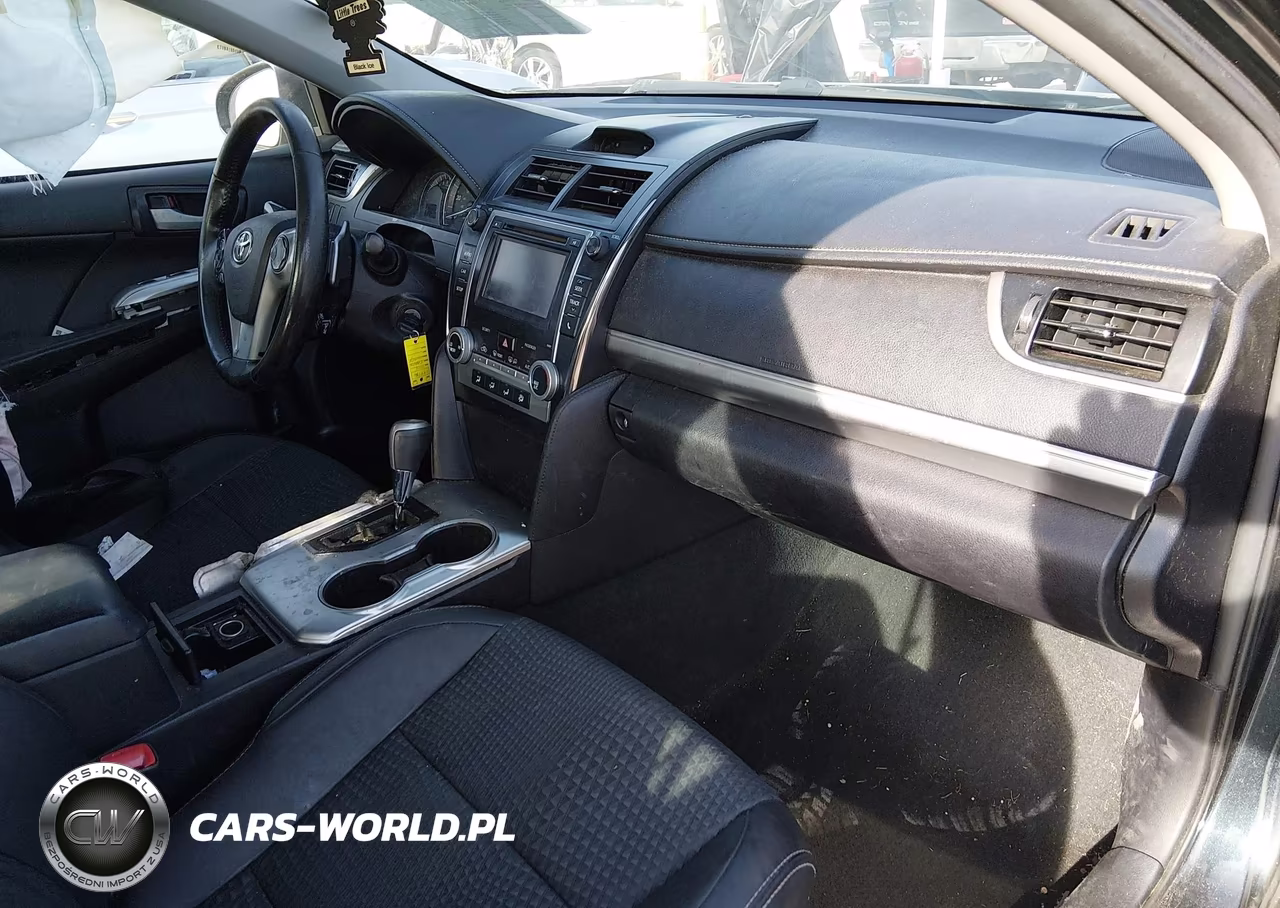 2014 Toyota Camry Se VIN:4T1BF1FK5EU387162 - 5