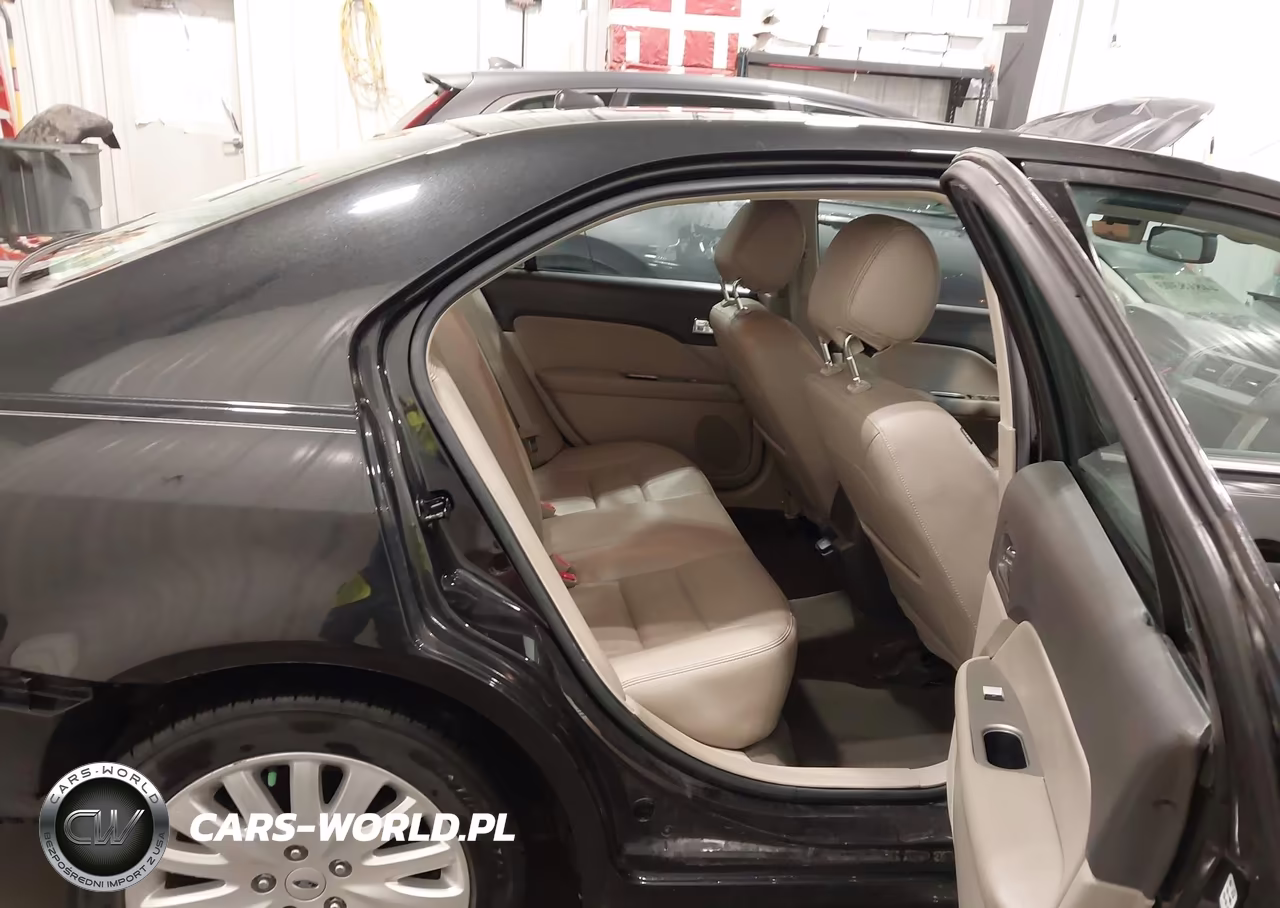 2012 Ford Fusion Hybrid VIN:3FADP0L3XCR394975 - 8
