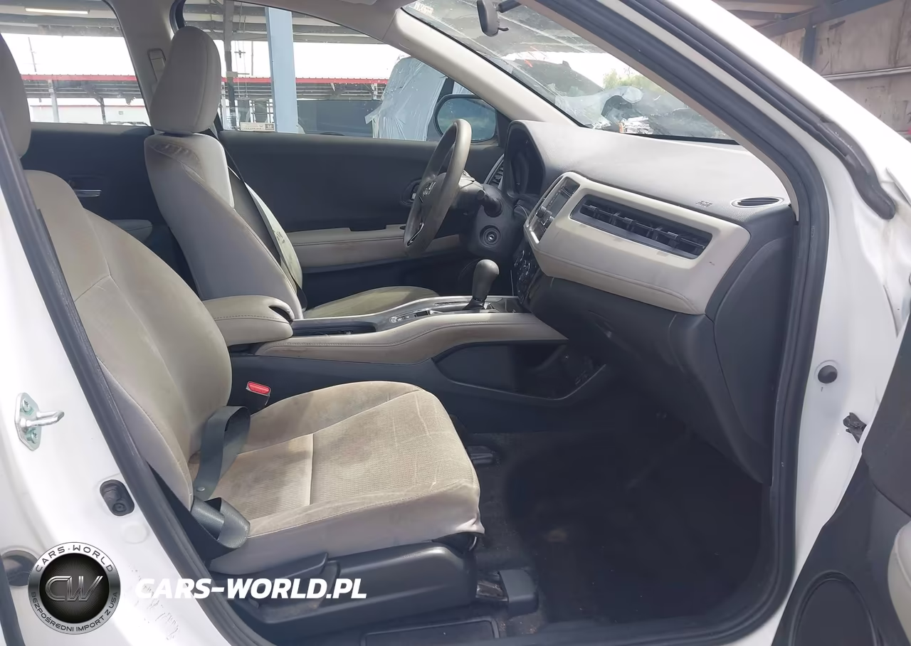 2022 Honda Hr-V 2Wd Lx VIN:3CZRU5H32NM724990 - 5