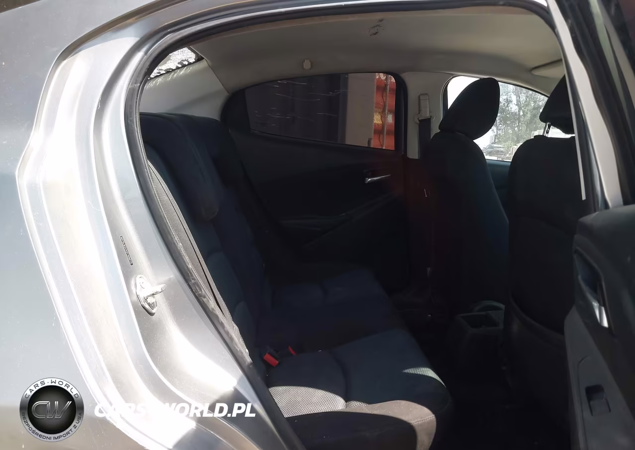 2016 Scion Ia VIN:3MYDLBZVXGY106072 - 8