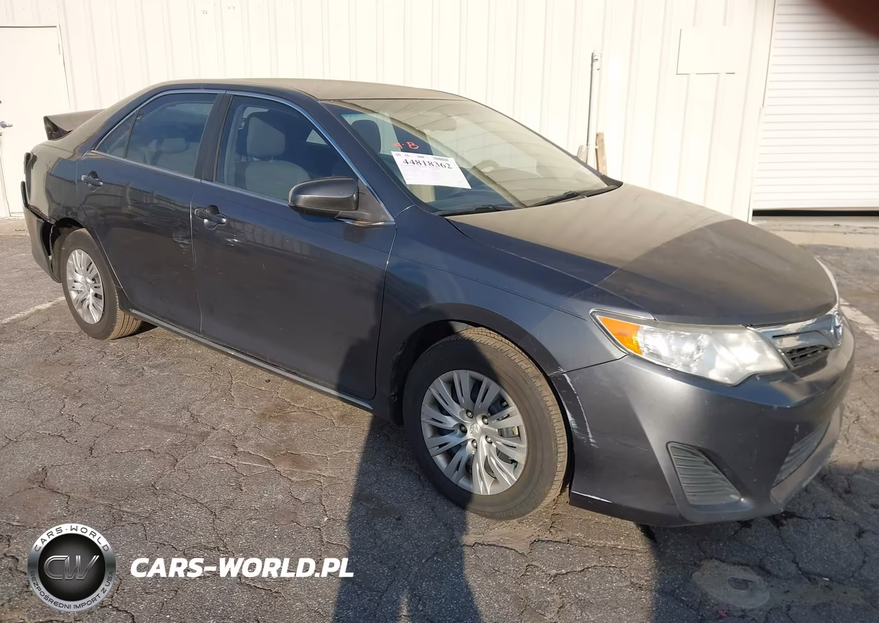 2014 Toyota Camry Le