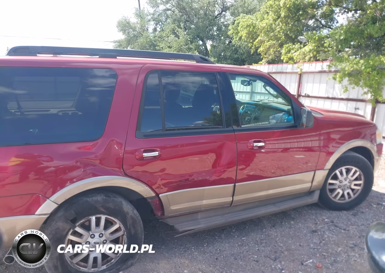 2013 Ford Expedition Xlt VIN:1FMJU1H50DEF33243 - 13