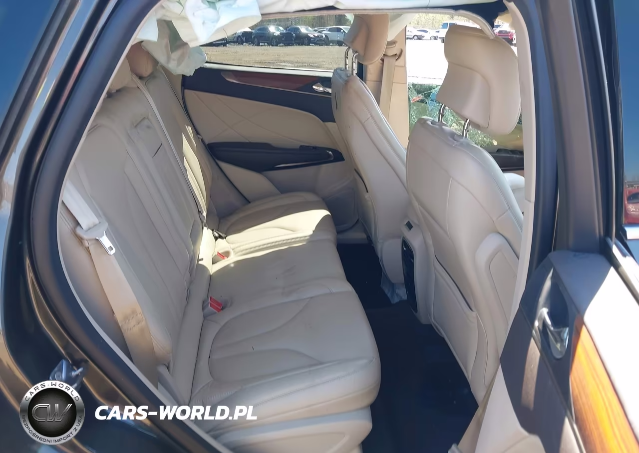 2019 Lincoln Mkc Select VIN:5LMCJ2D97KUL16076 - 8