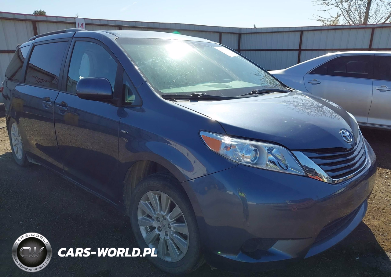 2016 Toyota Sienna Le 7 Passenger