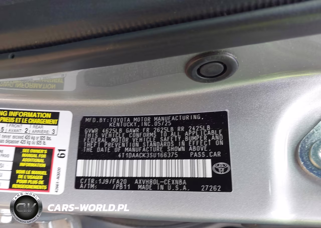 2025 Toyota Camry Le VIN:4T1DAACK3SU166375 - 9