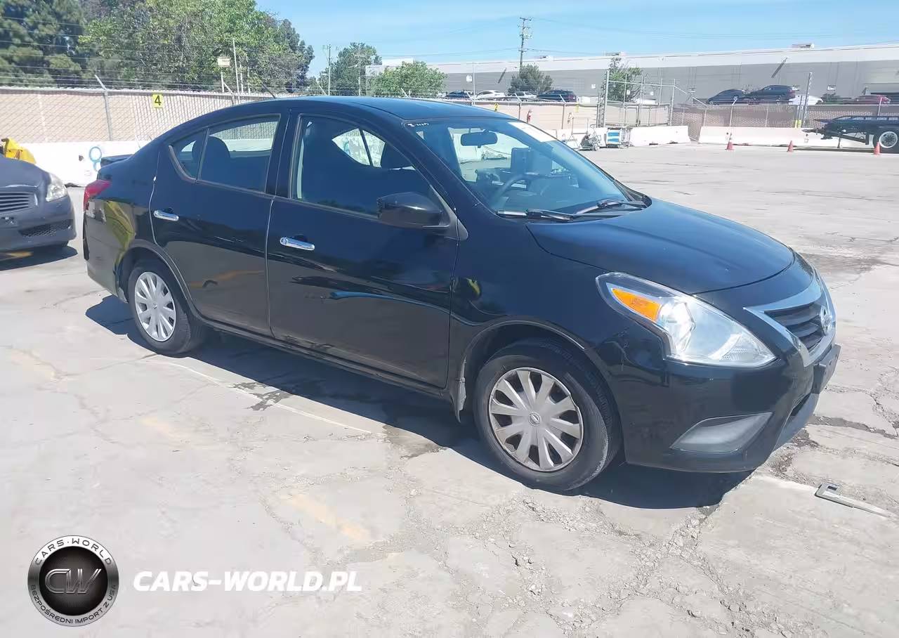 2017 Nissan Versa 1.6 Sv