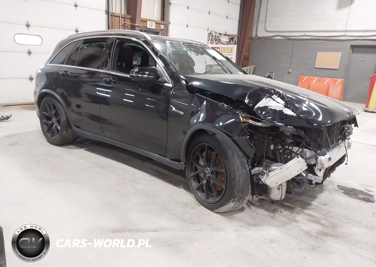2021 Mercedes-Benz Amg Glc 43 4Matic – zdjęcie 1 z 21