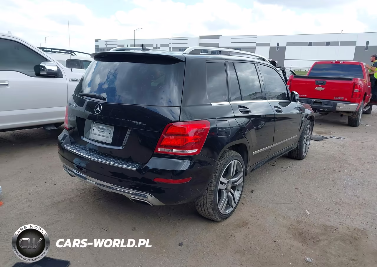 2015 Mercedes-Benz Glk 350 VIN:WDCGG5HB1FG401001 - 4