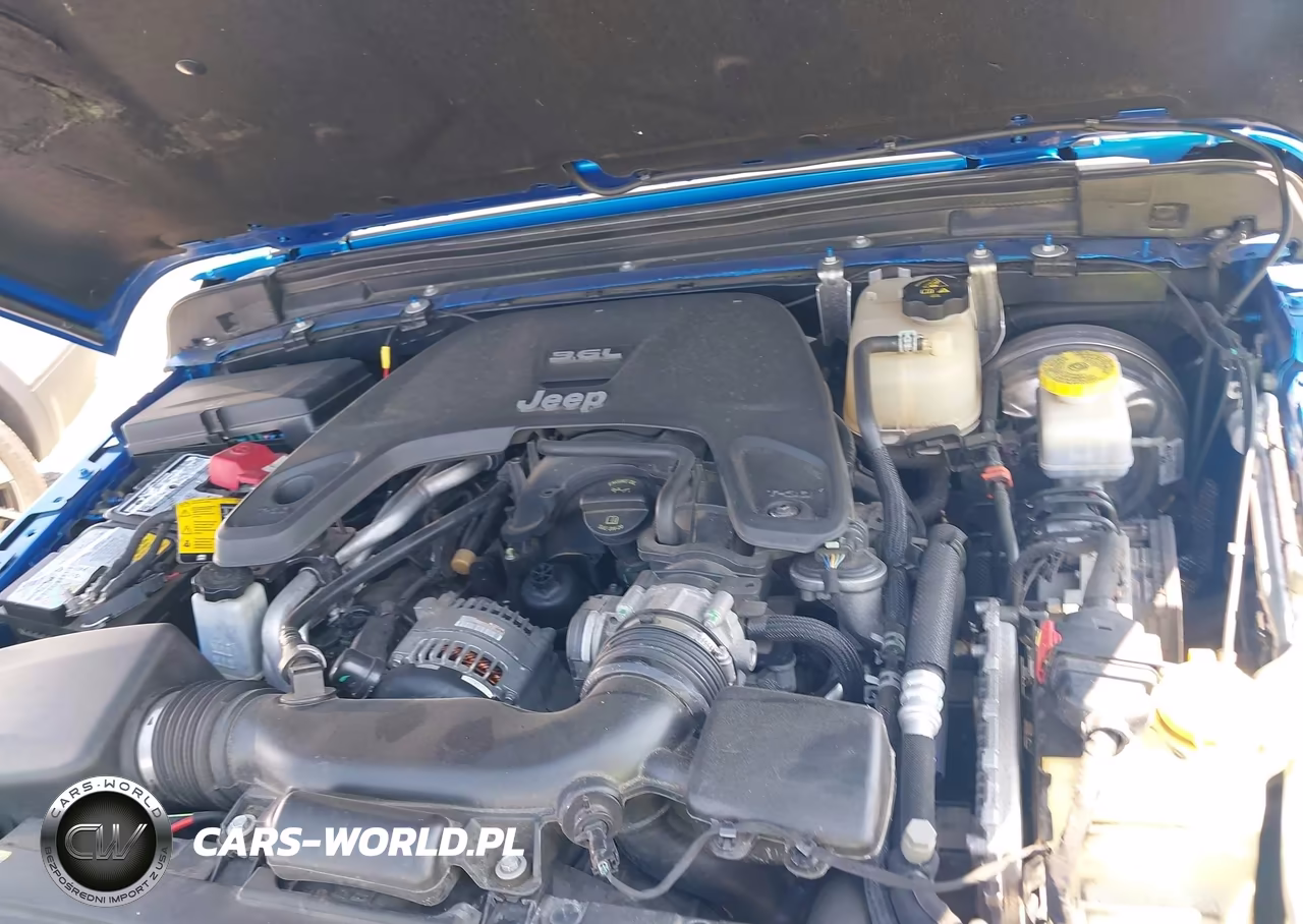 2021 Jeep Wrangler Unlimited Sahara 4X4 VIN:1C4HJXEG8MW789595 - 10