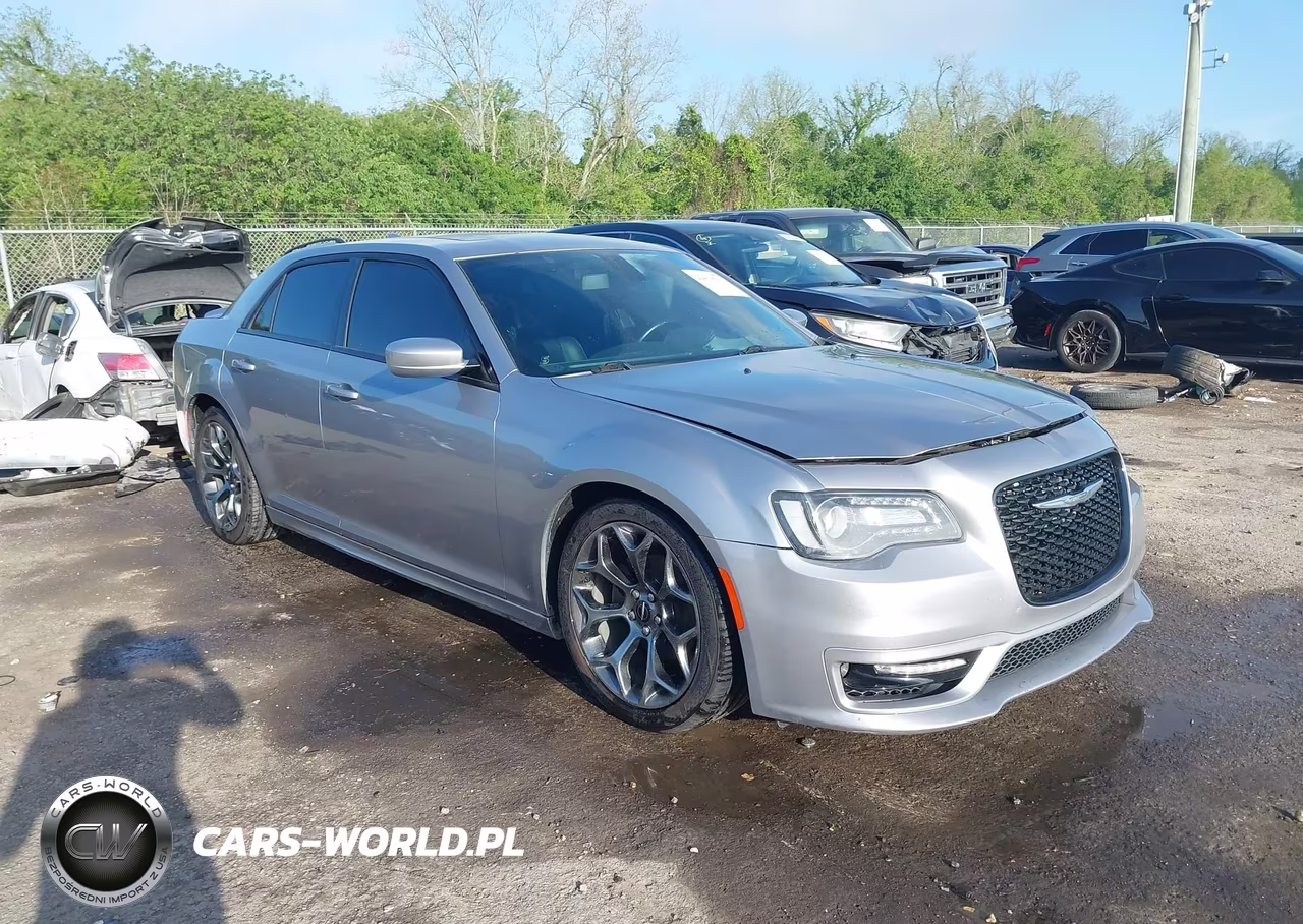 2017 Chrysler 300 300S – zdjęcie 1 z 11
