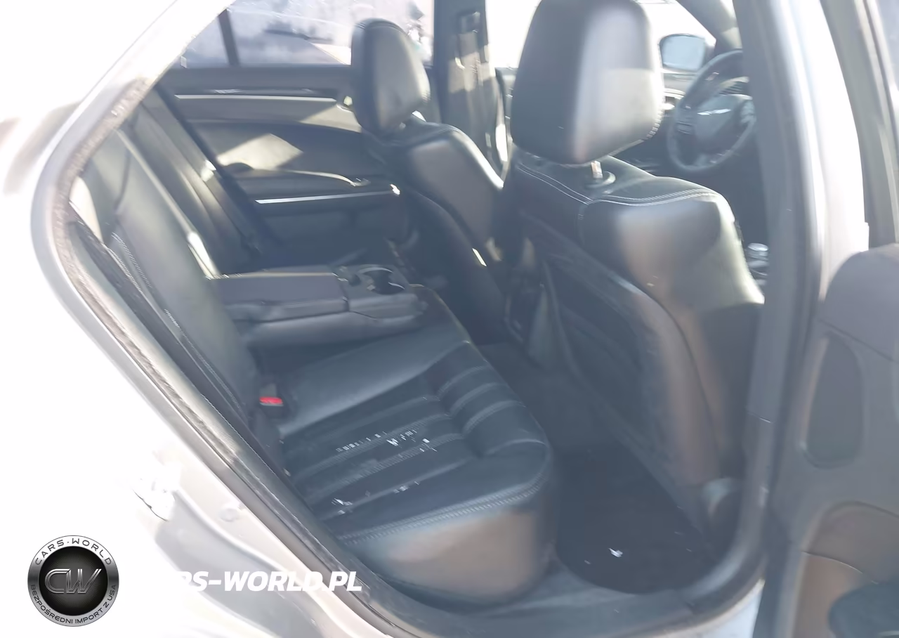2017 Chrysler 300 300S VIN:2C3CCABG6HH616091 - 8