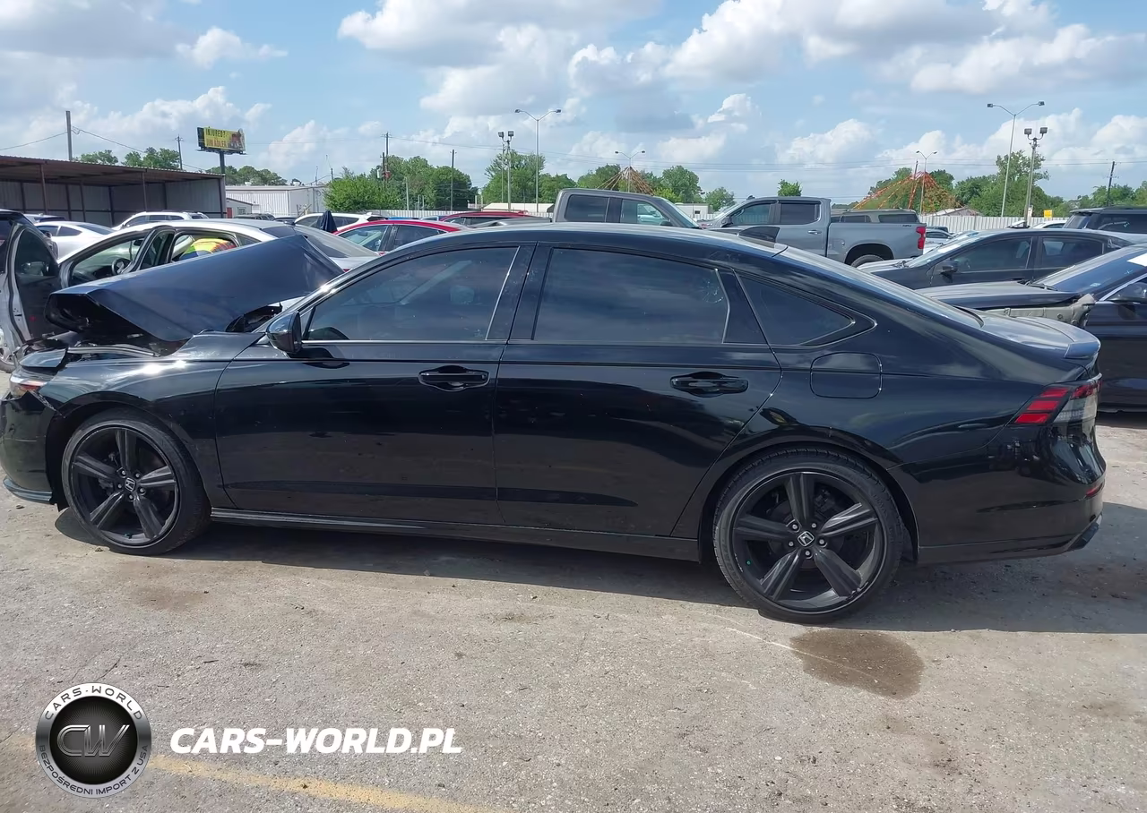 2024 Honda Accord Hybrid Sport-L VIN:1HGCY2F73RA014781 - 14