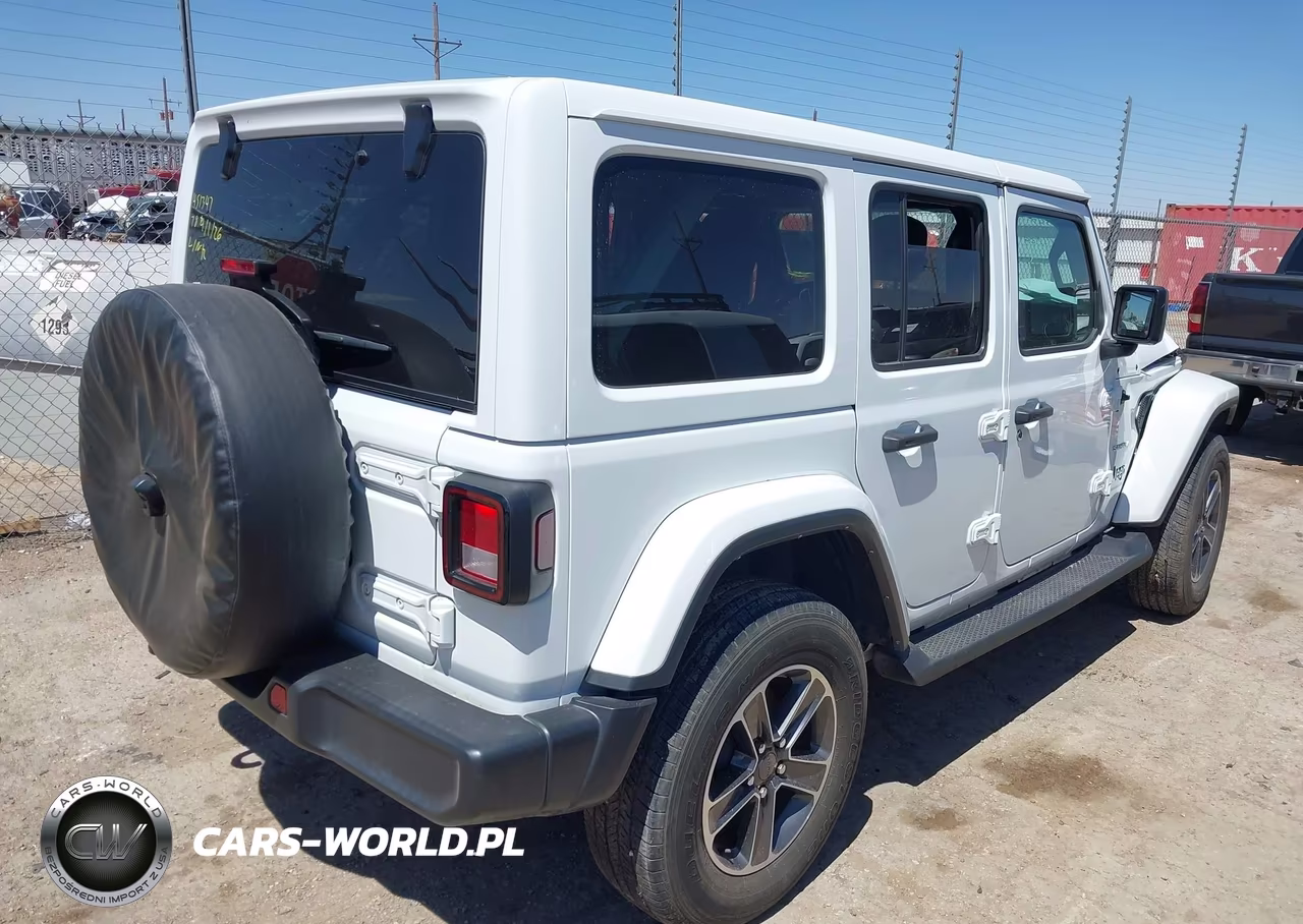 2023 Jeep Wrangler 4-Door Sahara 4X4 VIN:1C4HJXEG6PW618655 - 4