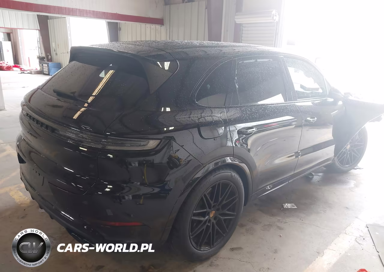 2026 Porsche Cayenne VIN:WP1AA2AY3TDA00829 - 4