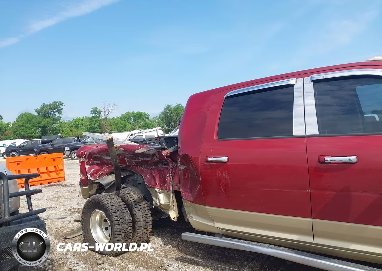 2015 Ram 3500 Longhorn VIN:3C63RRNL5FG688194 - 12