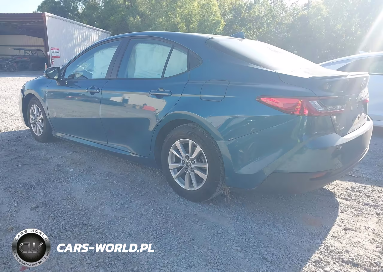 2025 Toyota Camry Le VIN:4T1DAACK3SU599694 - 3