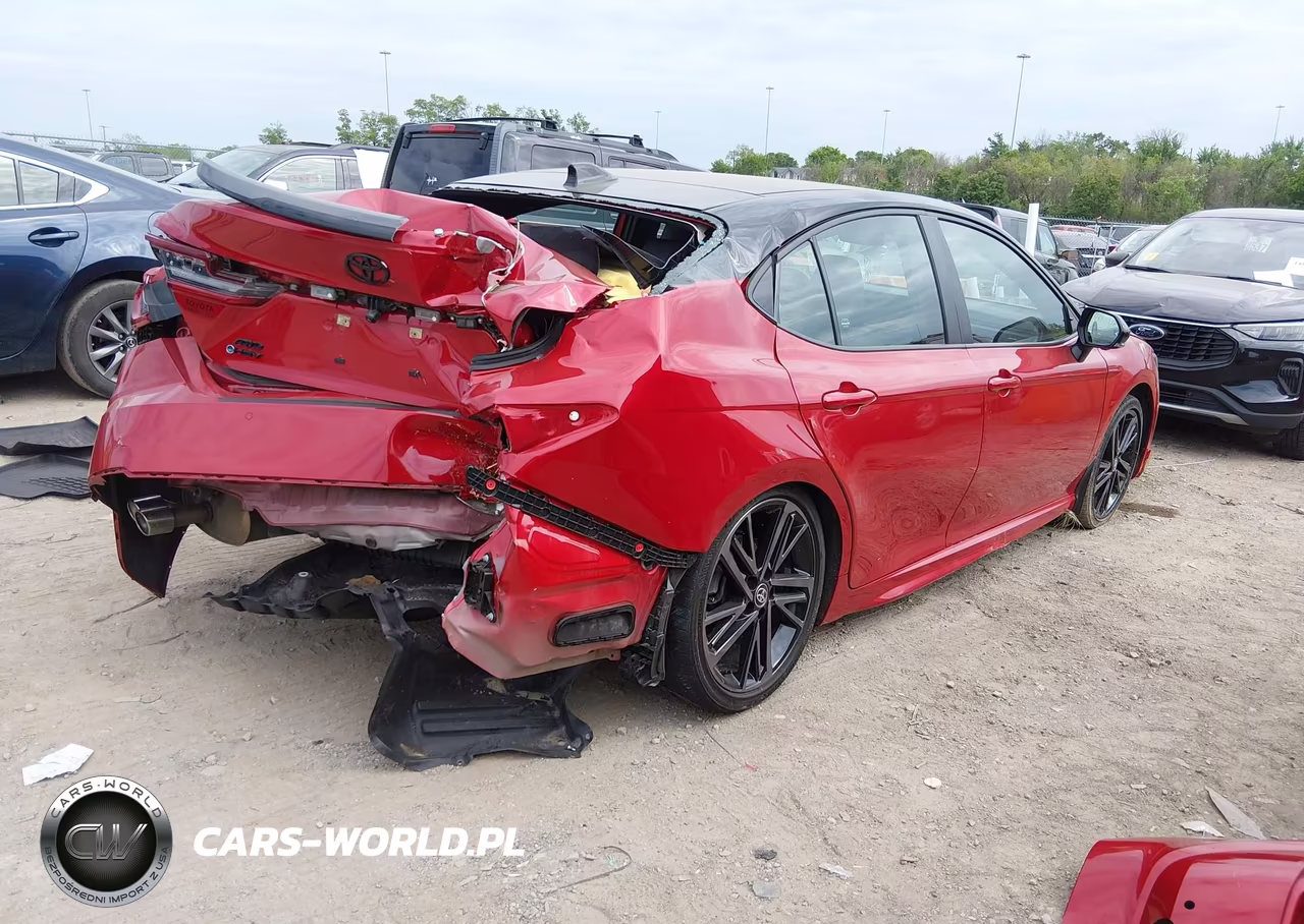 2025 Toyota Camry Xse VIN:4T1DBADKXSU011219 - 4