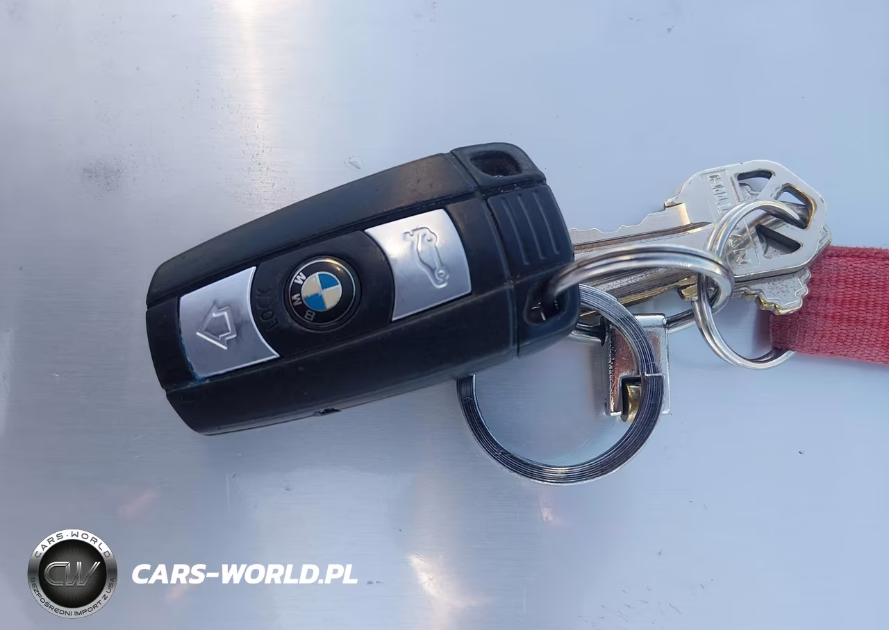 2011 BMW 328I VIN:WBAPH5G53BNM77417 - 11