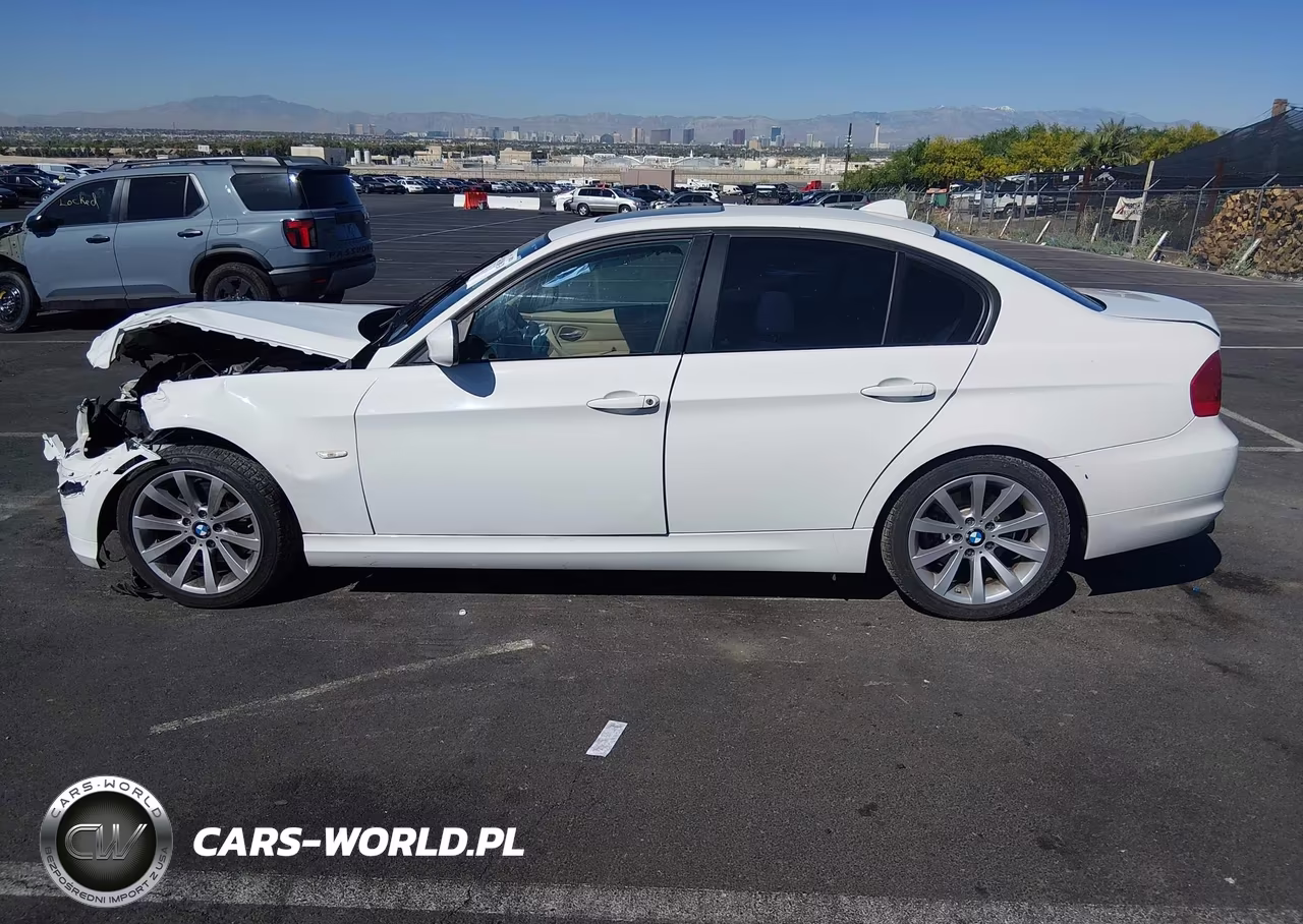 2011 BMW 328I VIN:WBAPH5G53BNM77417 - 14