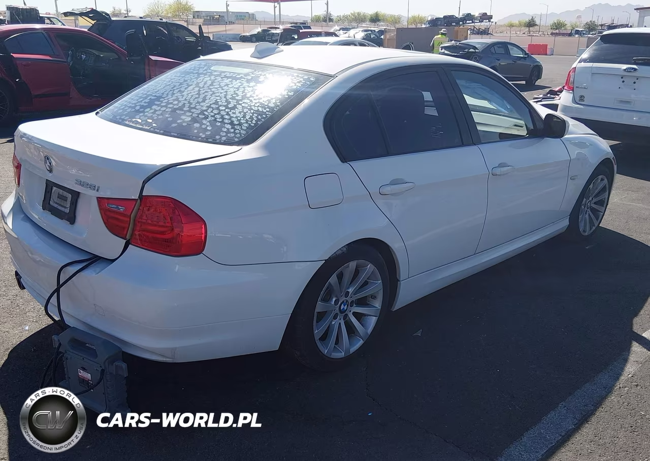 2011 BMW 328I VIN:WBAPH5G53BNM77417 - 4