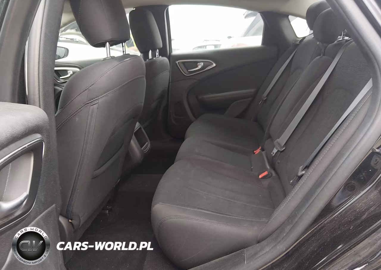 2016 Chrysler 200 Touring VIN:1C3CCCFB9GN194401 - 8