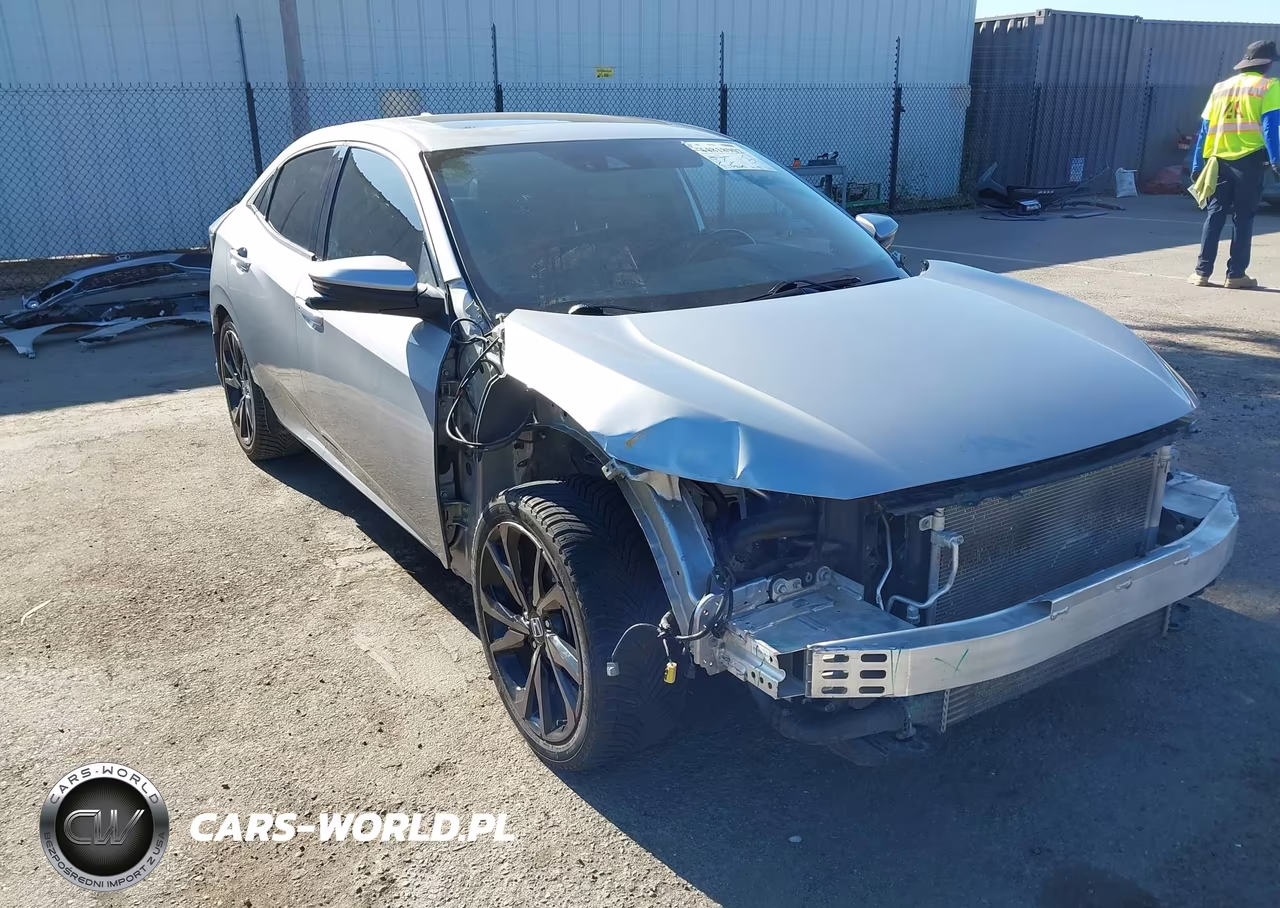 2019 Honda Civic Sport Touring VIN:SHHFK7H96KU203137 - 18