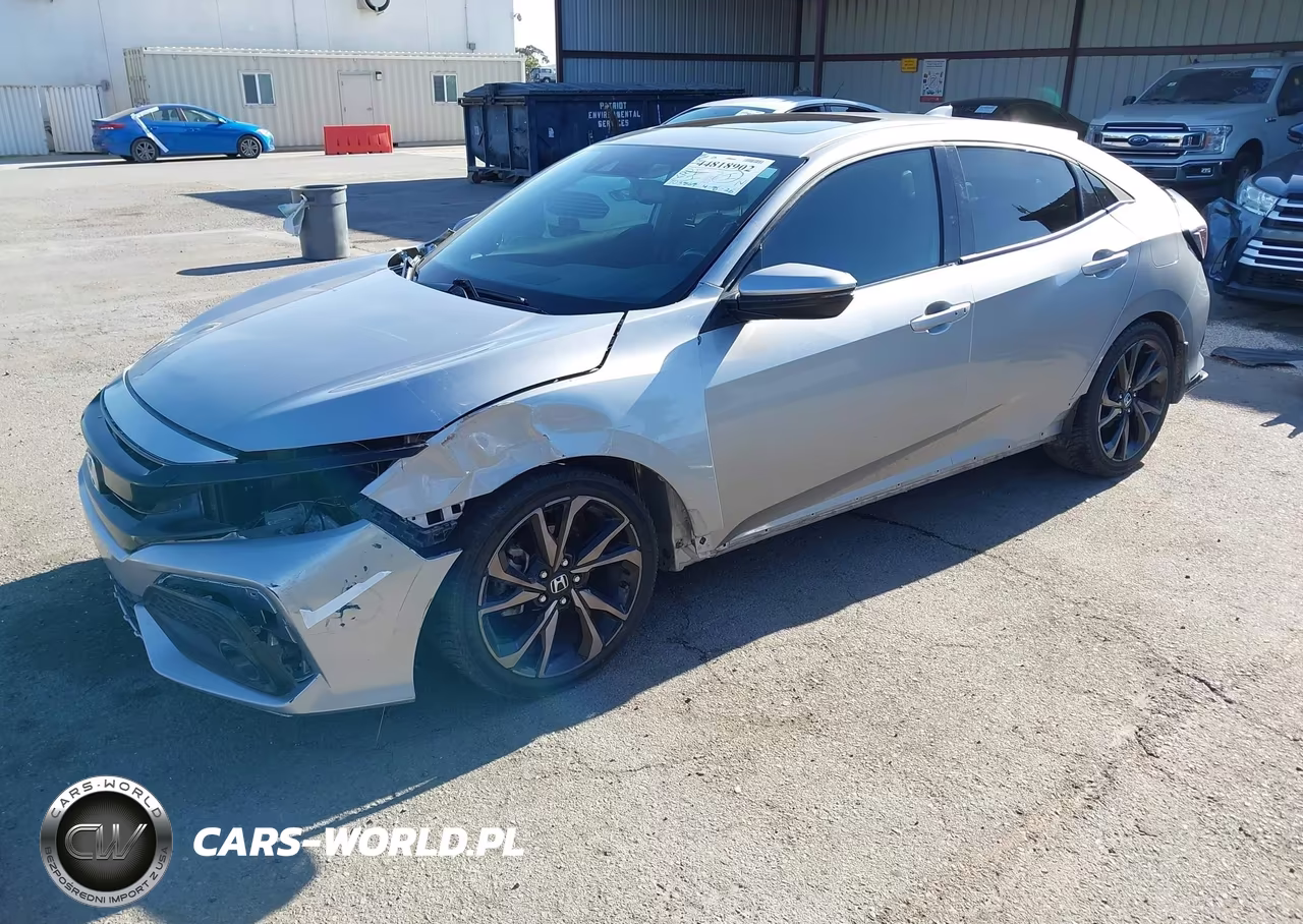 2019 Honda Civic Sport Touring VIN:SHHFK7H96KU203137 - 2