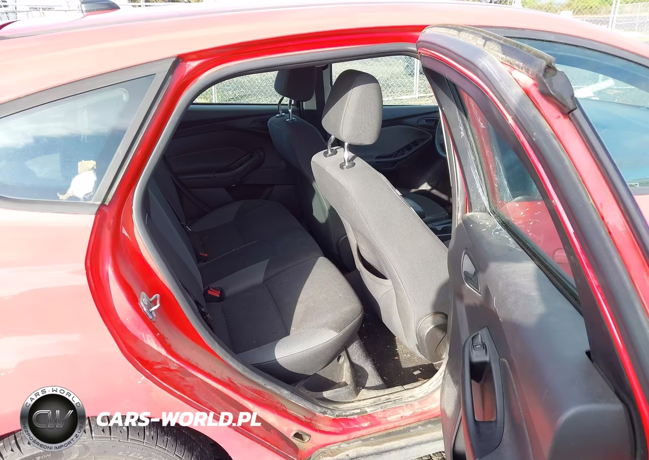 2012 Ford Focus Se VIN:1FAHP3K25CL279100 - 8