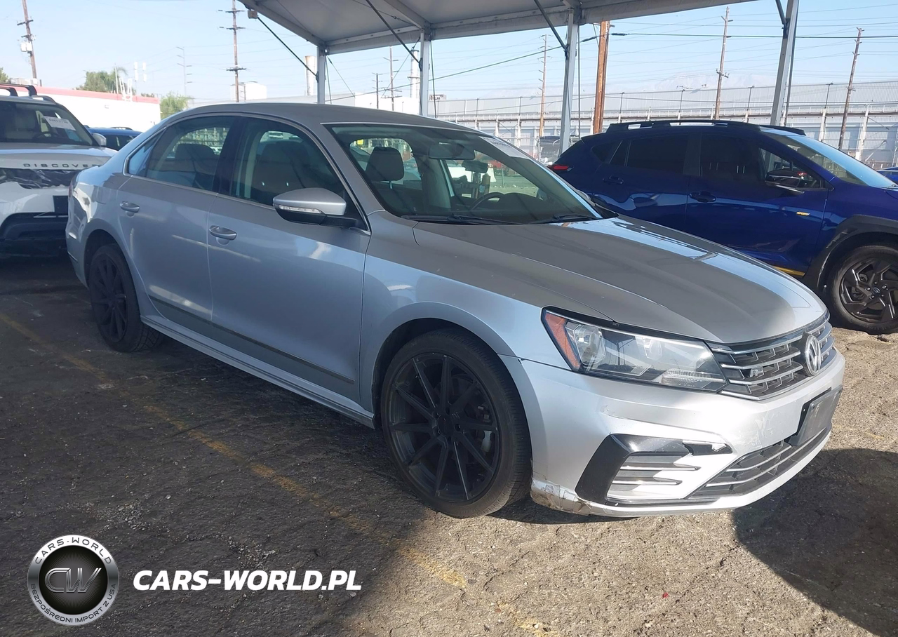 2016 Volkswagen Passat 1.8T R-Line