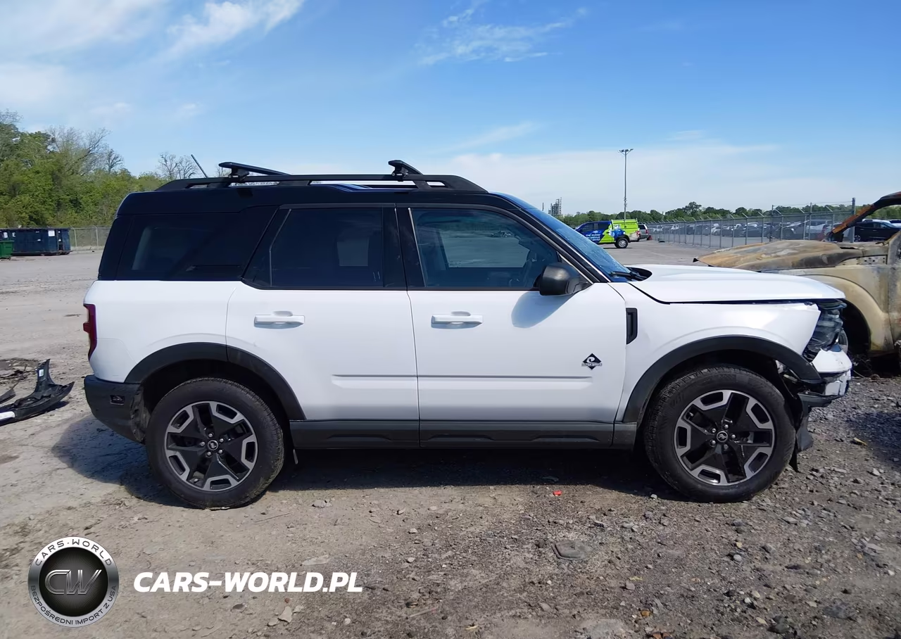 2022 Ford Bronco Sport Outer Banks VIN:3FMCR9C68NRD90727 - 13