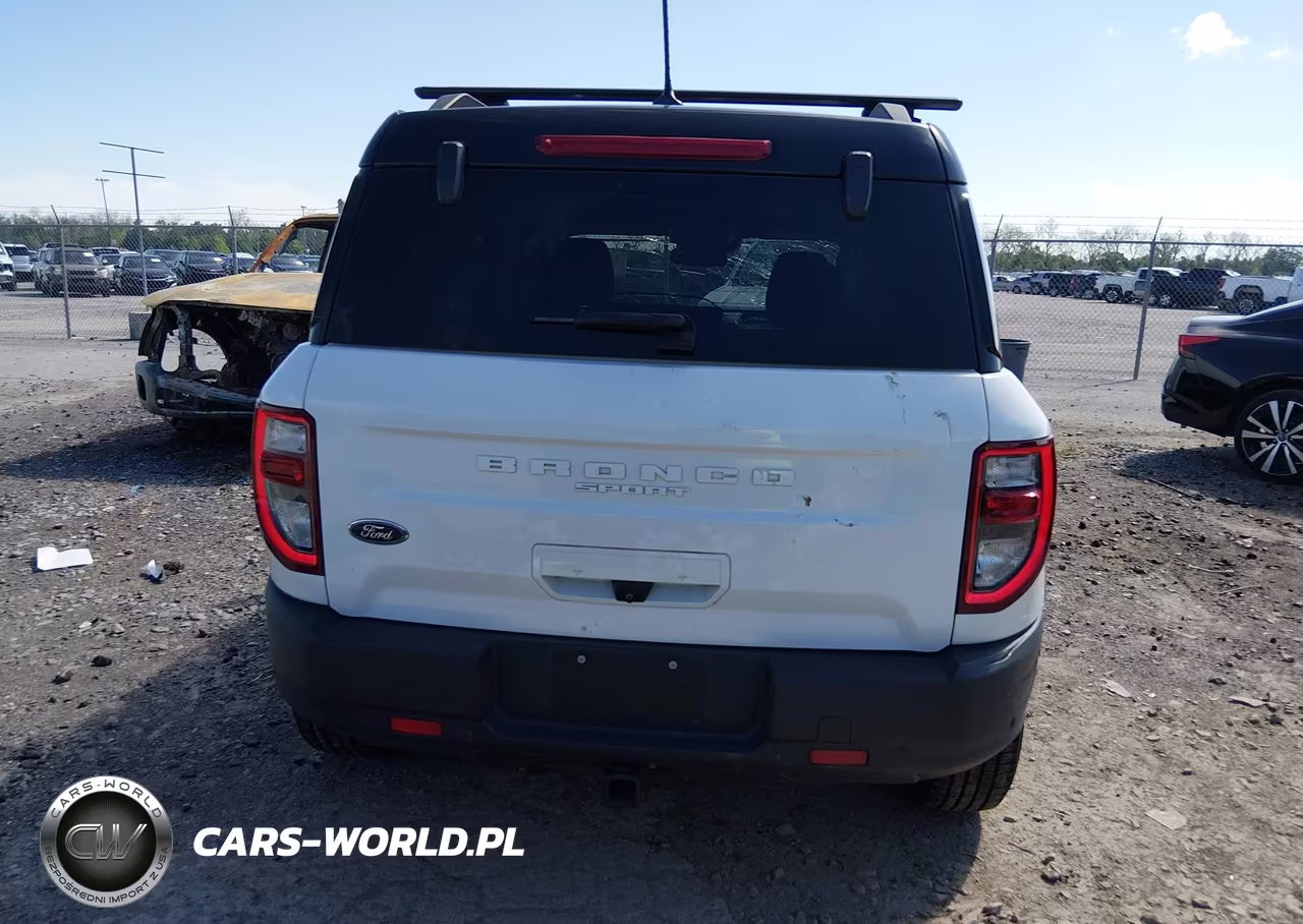 2022 Ford Bronco Sport Outer Banks VIN:3FMCR9C68NRD90727 - 16
