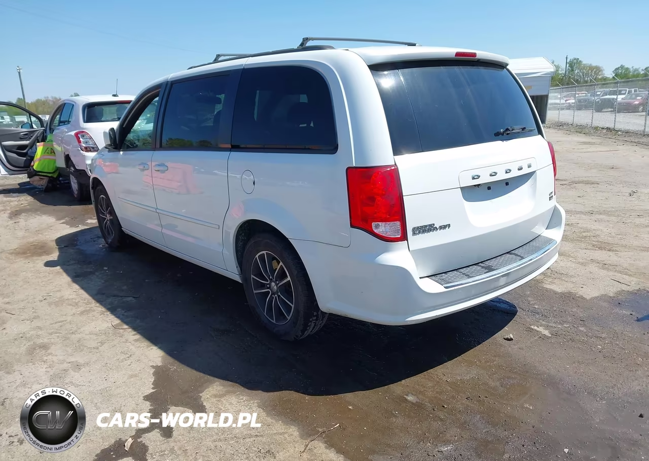 2017 Dodge Grand Caravan Gt VIN:2C4RDGEG1HR681376 - 3