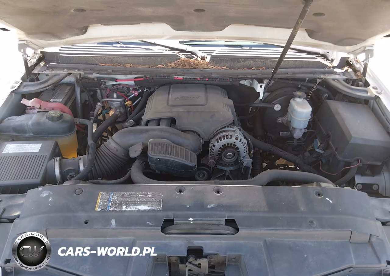 2008 Chevrolet Suburban 1500 Ltz VIN:1GNFC16088J227030 - 10