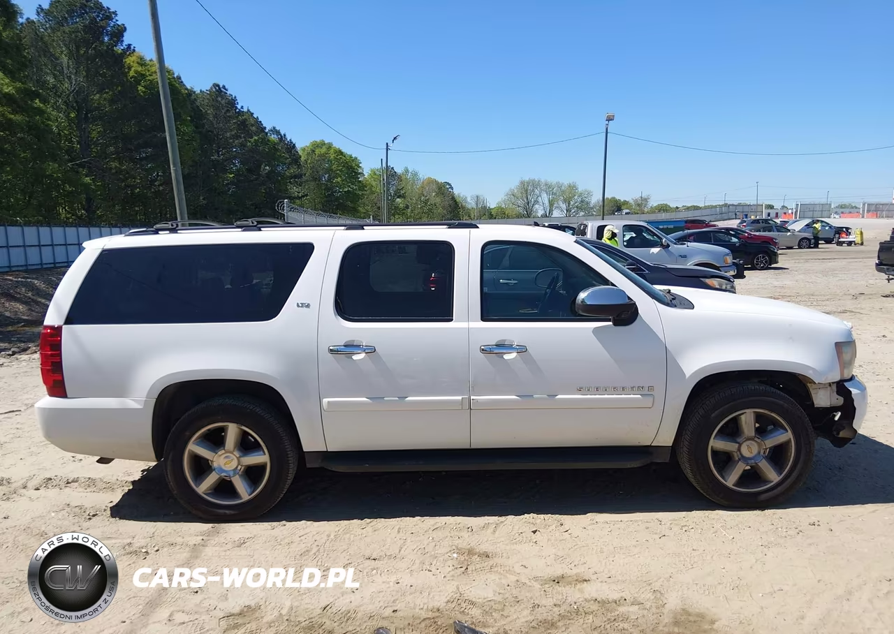 2008 Chevrolet Suburban 1500 Ltz VIN:1GNFC16088J227030 - 13