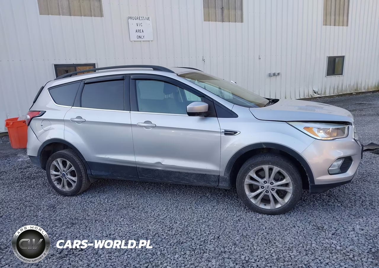 2018 Ford Escape Se VIN:1FMCU9G93JUB49308 - 13