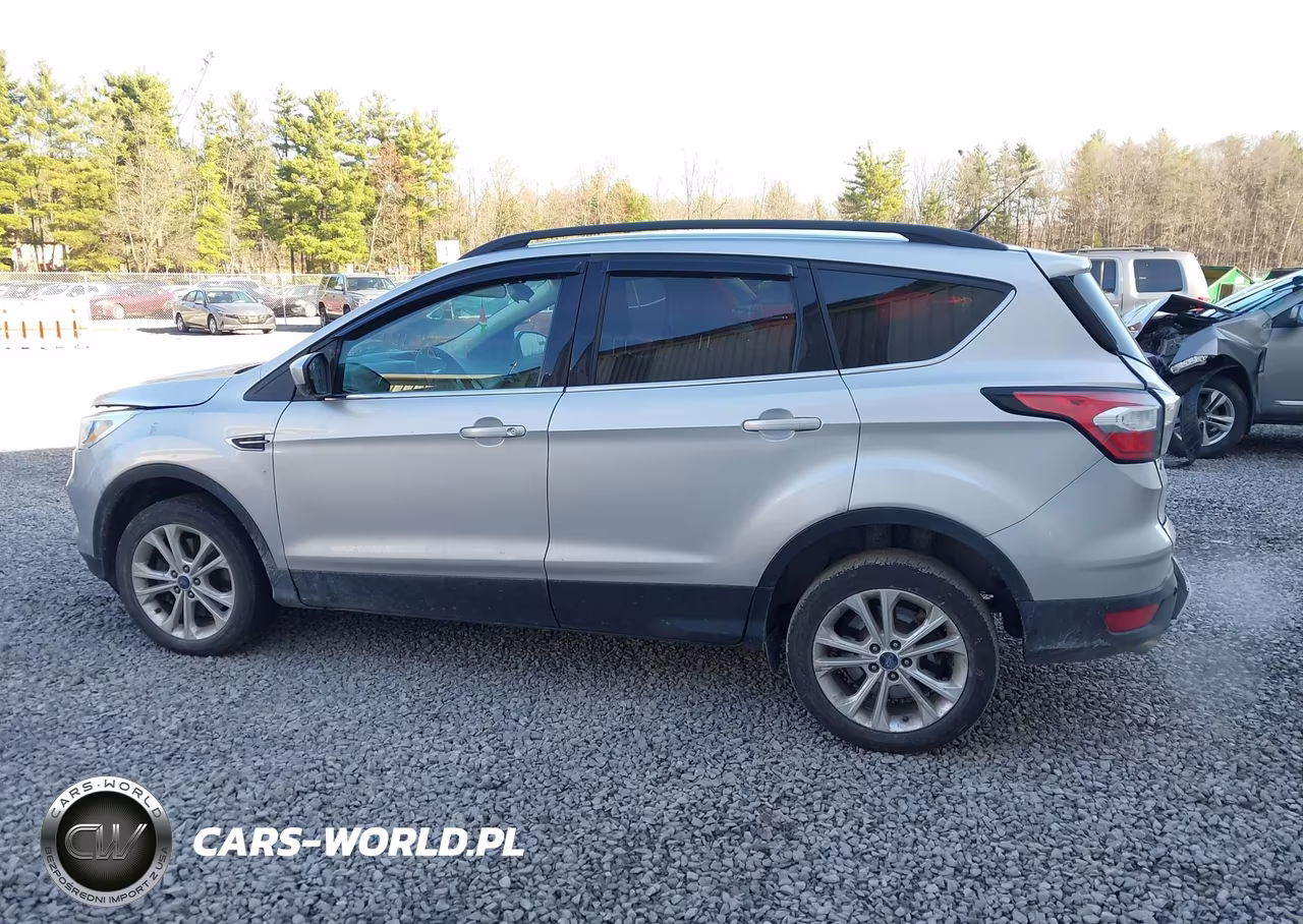 2018 Ford Escape Se VIN:1FMCU9G93JUB49308 - 14