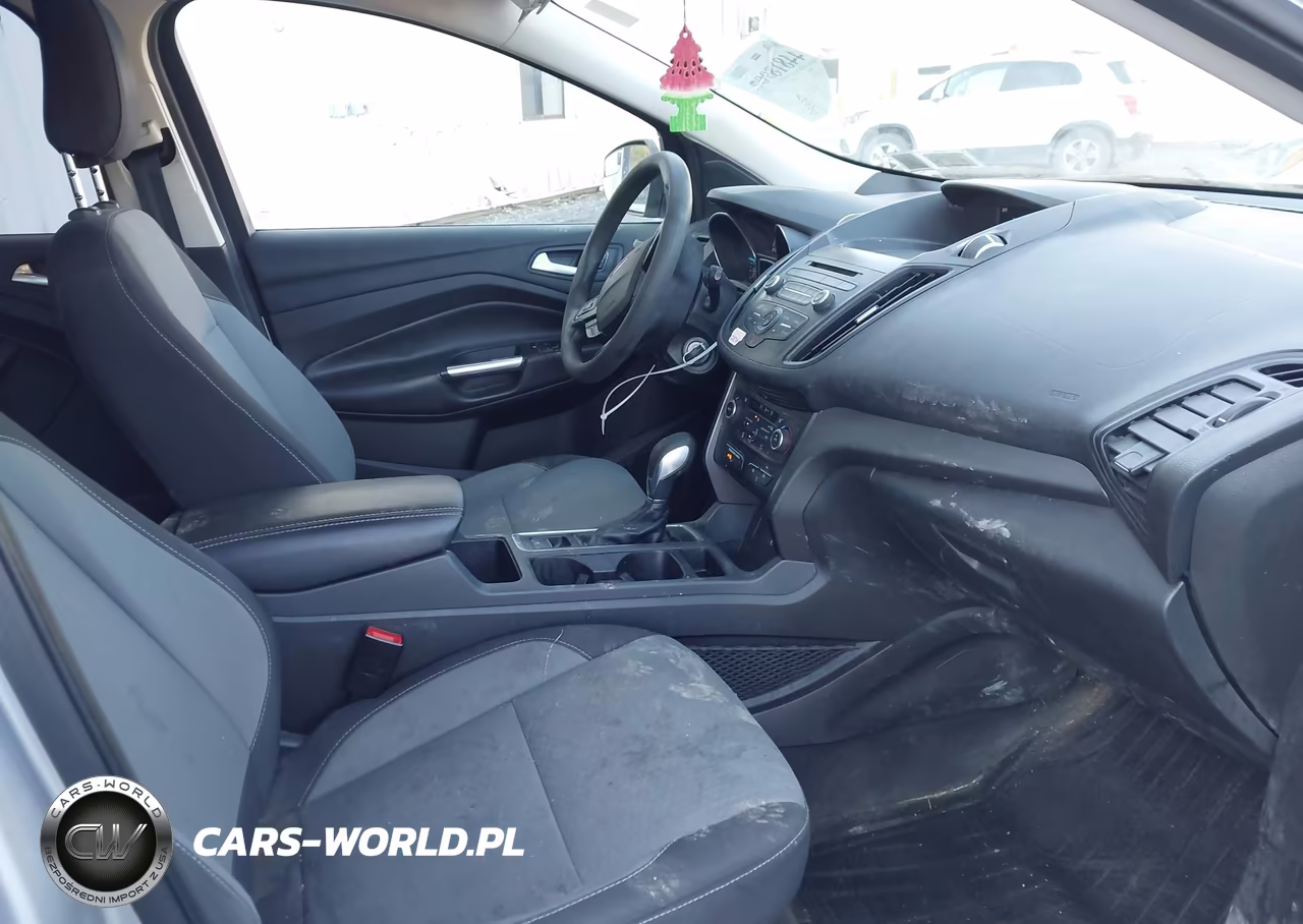 2018 Ford Escape Se VIN:1FMCU9G93JUB49308 - 5