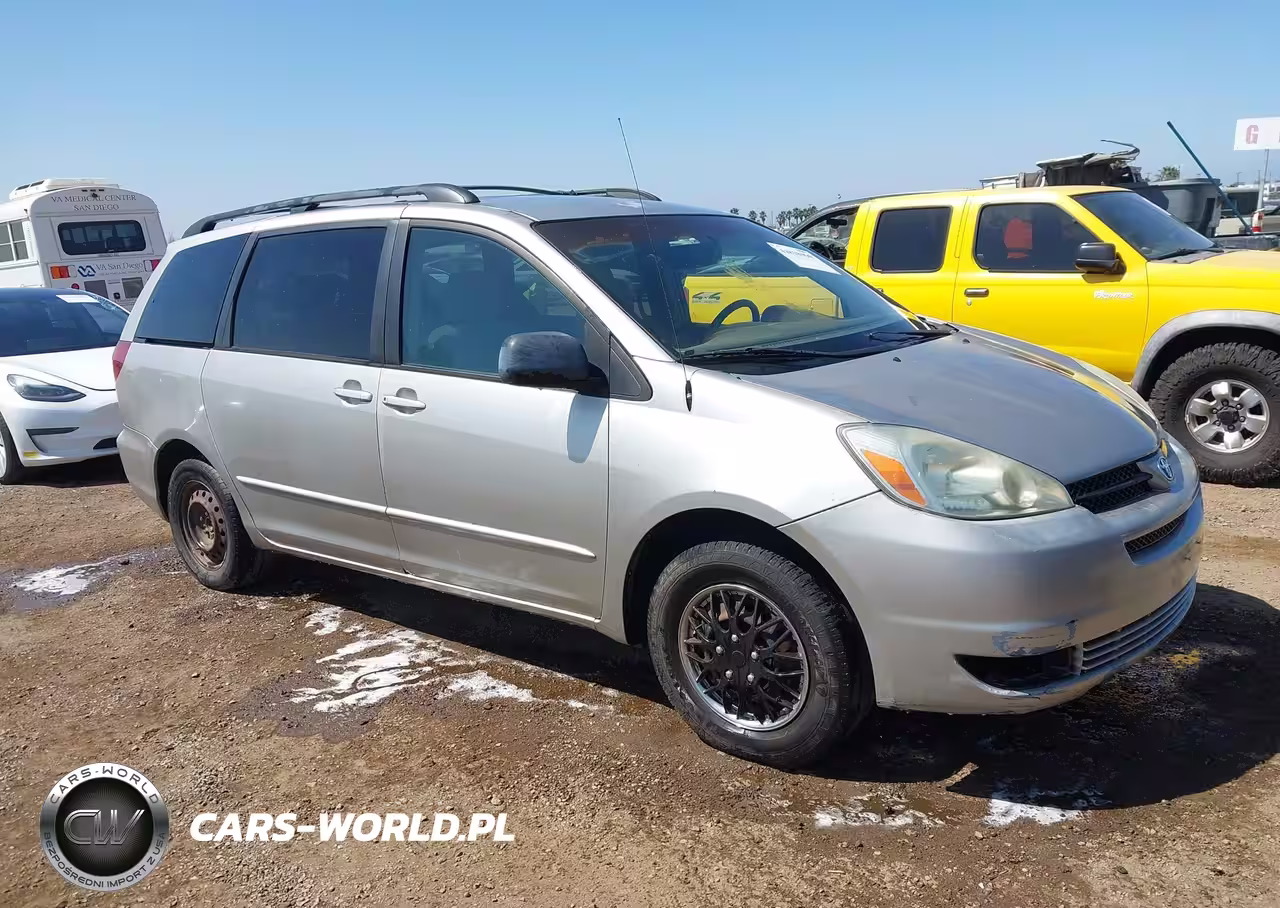 2005 Toyota Sienna Le