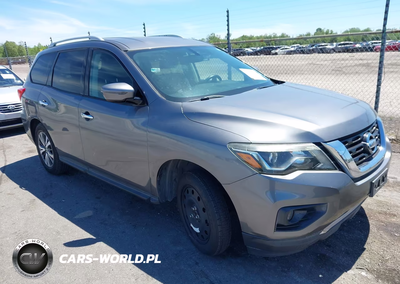 2017 Nissan Pathfinder Platinum-S-Sl-Sv