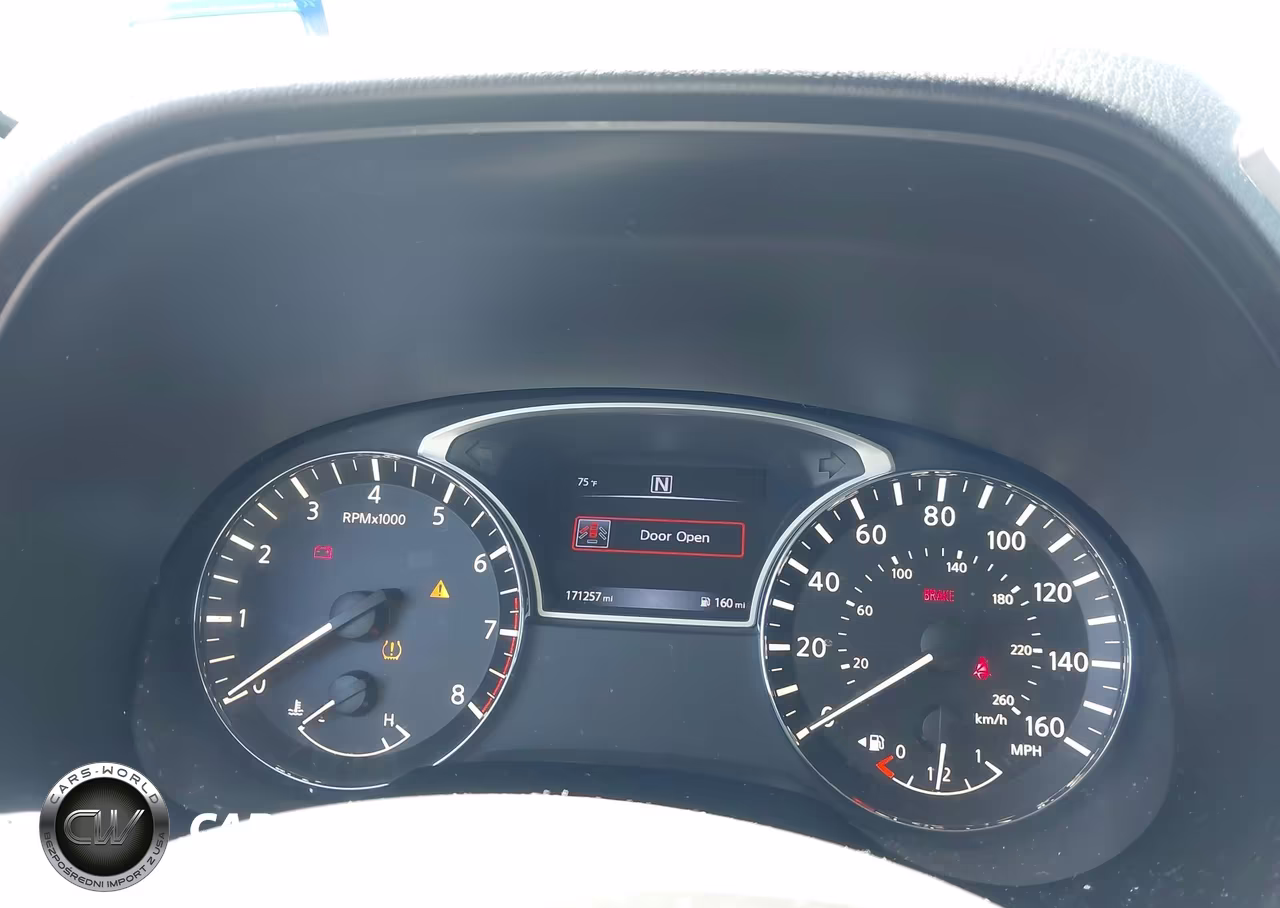 2017 Nissan Pathfinder Platinum-S-Sl-Sv VIN:5N1DR2MN0HC604162 - 7