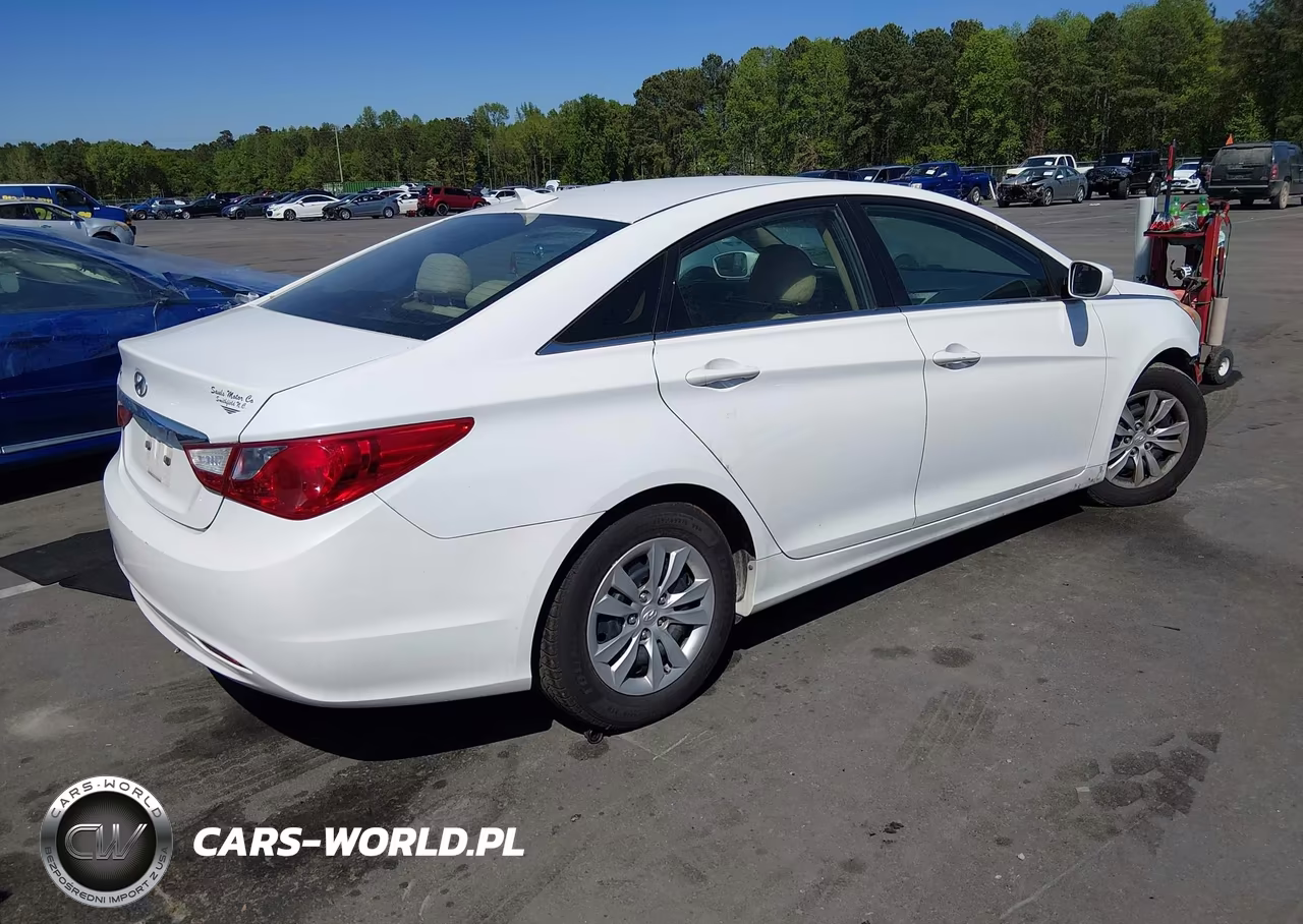 2013 Hyundai Sonata Gls VIN:5NPEB4AC9DH509674 - 4